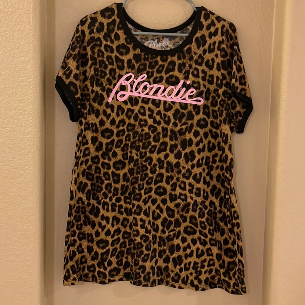 TORRID Blondie Top